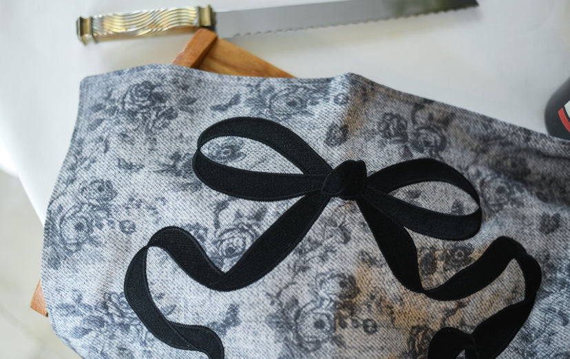 Black Floral Bow Challa Cover